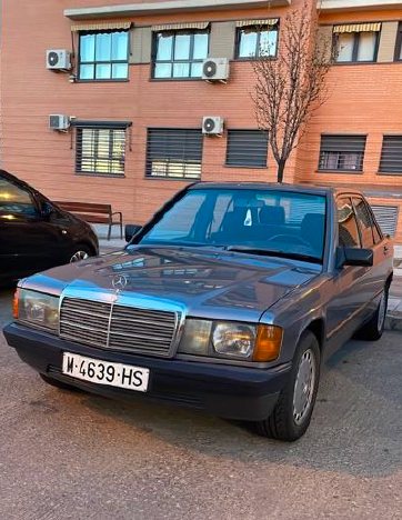 MERCEDES-BENZ 190D 2.5