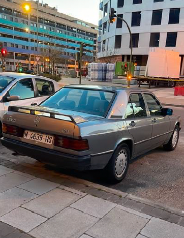 MERCEDES-BENZ 190D 2.5