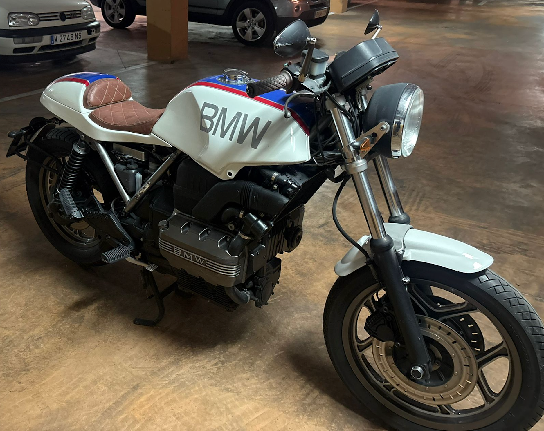 BMW K75