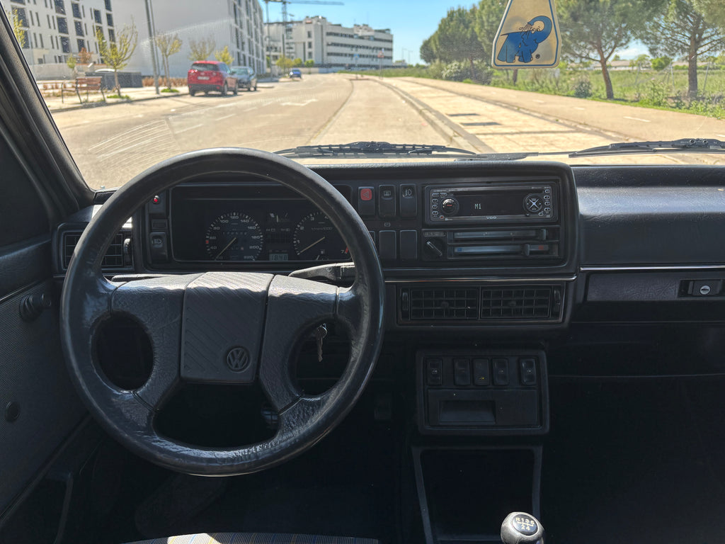 VOLSKWAGEN JETTA GTX