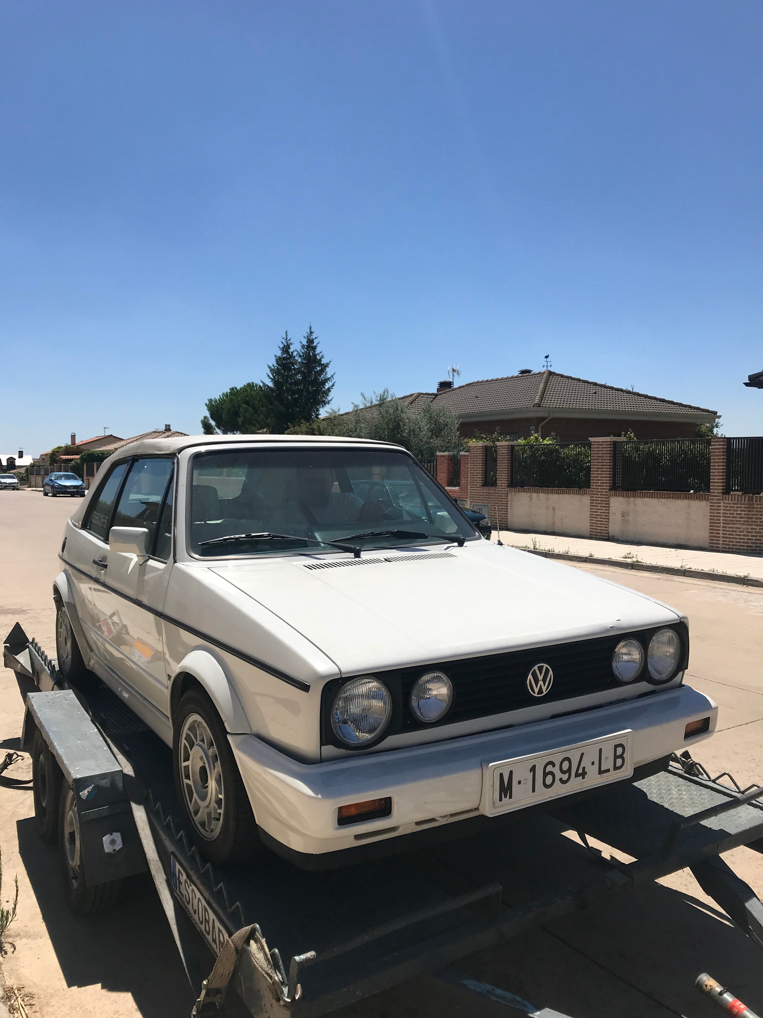 VOLSKWAGEN GOLF CABRIO MK1