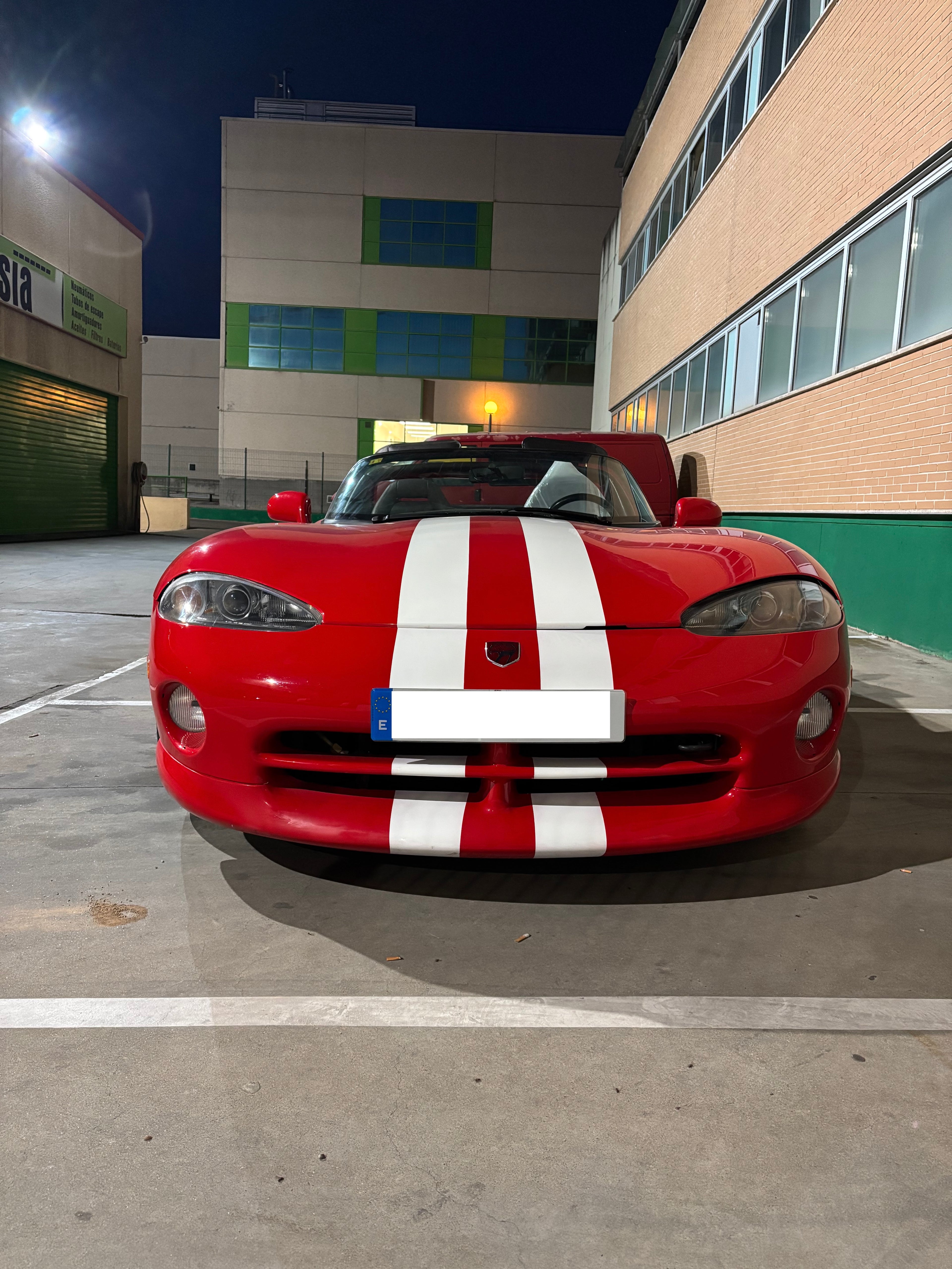 DODGE VIPER