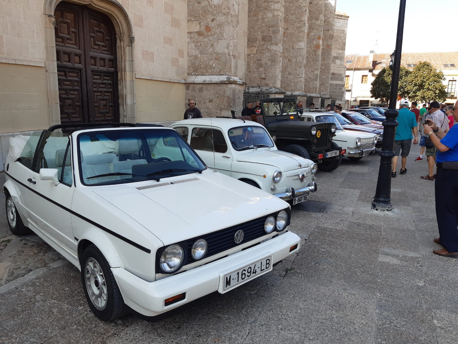 VOLSKWAGEN GOLF CABRIO MK1