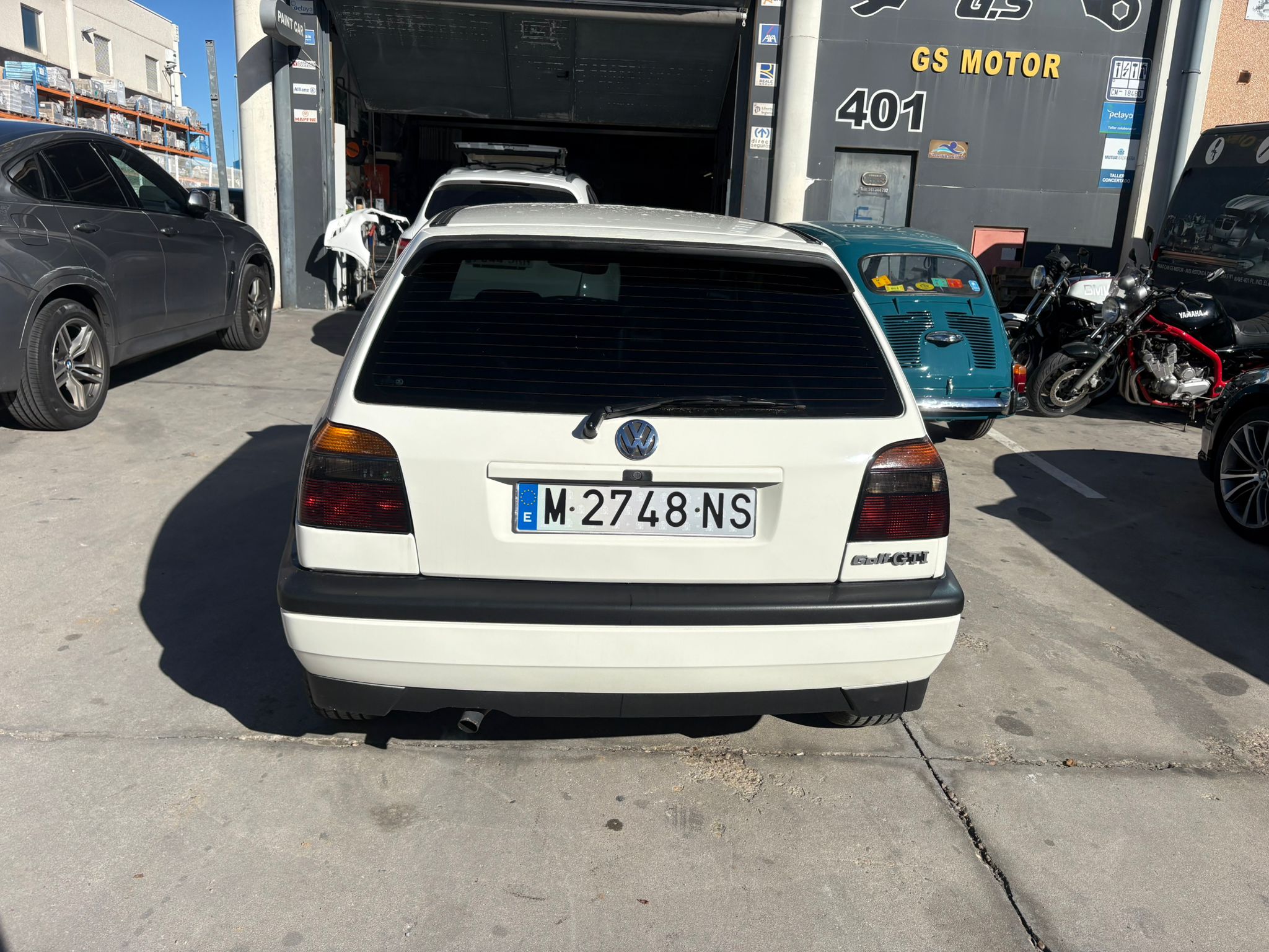 VOLSKWAGEN GOLF GTI MK3