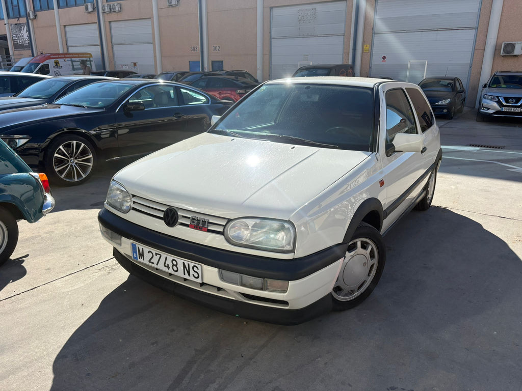VOLSKWAGEN GOLF GTI MK3